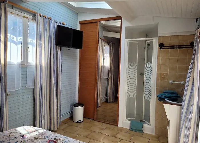 D'hotes Chez Claire Bed & Breakfast Beuvron-en-Auge